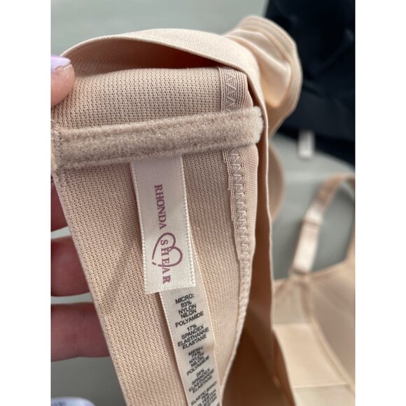 Rhonda Shear 2 Pack Molded Cup Bra with Wrap Back Size Large Black Beige 665.7 - Picture 5 of 10